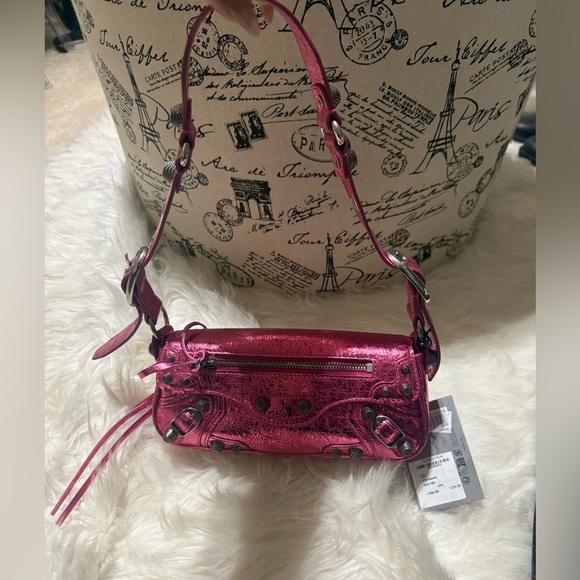 BNWT 100% authentic Balenciaga XS Le Cagole metallic bag pink - Picture 2 of 8